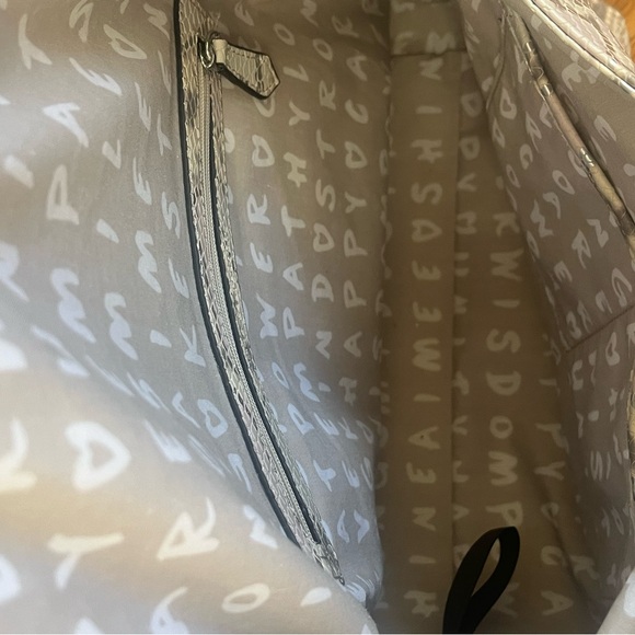 Aimee Kesteberg Bali Double Entry Handbag - Picture 10 of 14